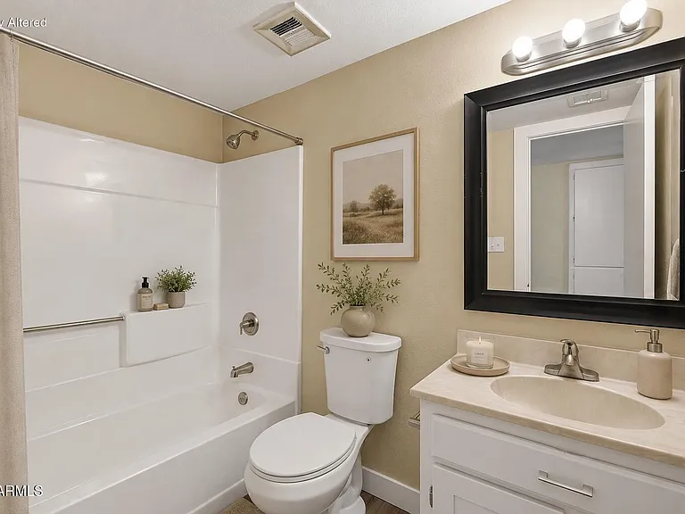 8432 N 34th Dr — Photo 18