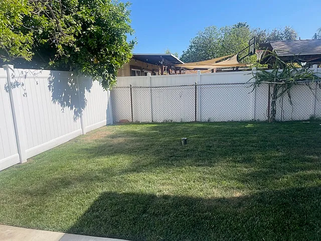 7519 Amigo Ave — Photo 4