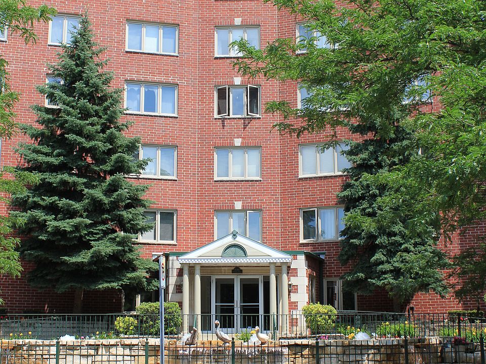 1st image of 8580 W Foster Ave Unit 305