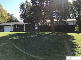 4827 Ruggles St, Omaha, NE 68104