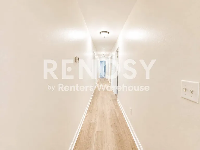 6860 Highway 5 — Photo 12