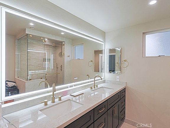 4th image of 4326 Babcock Ave Unit 305