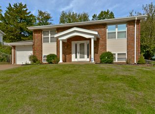 12005 Wesford Dr, Maryland Heights, MO