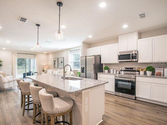 5th image of 168 E Reel Loop