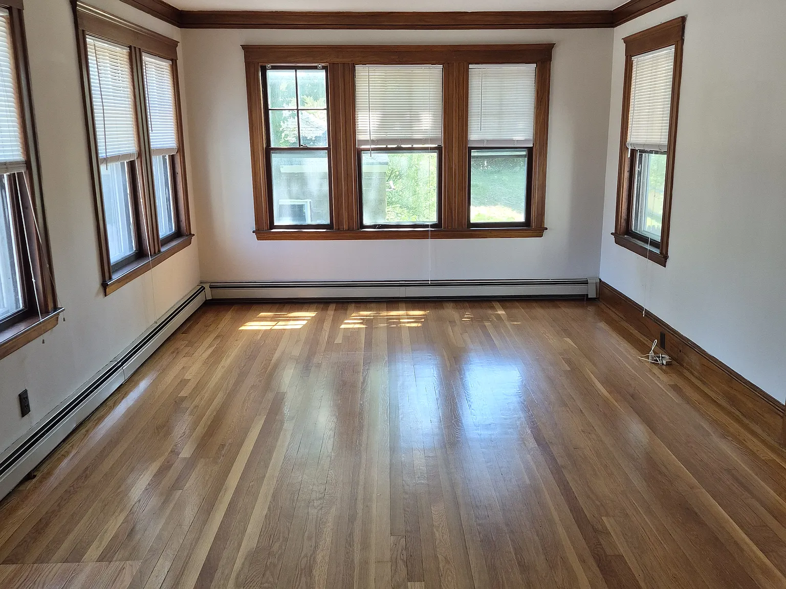 2 bed, 1443 sqft, $3,200 — Photo 3