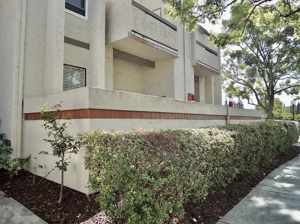 1663 Branham Park Ct, San Jose, CA 95118