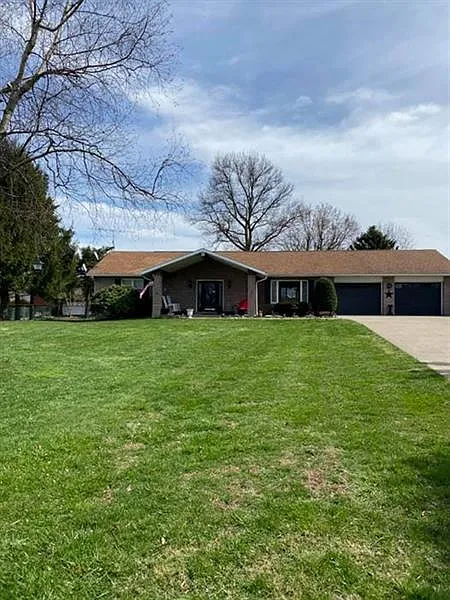 623 Morgantown Rd photo 1