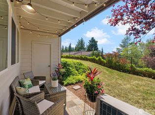 20198 Vikings Crest Loop NE APT 8-105, Poulsbo, WA 98370