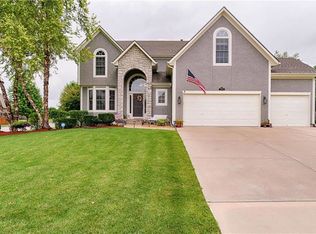 26001 W 150th St, Olathe, KS 66061