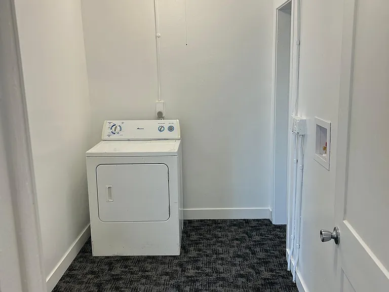 420 W Capitol Ave #1 — Photo 10