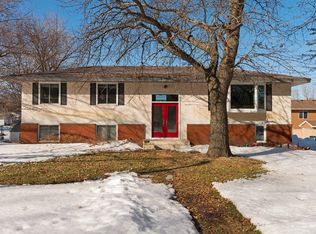 841 113th Ave NE, Blaine, MN 55434