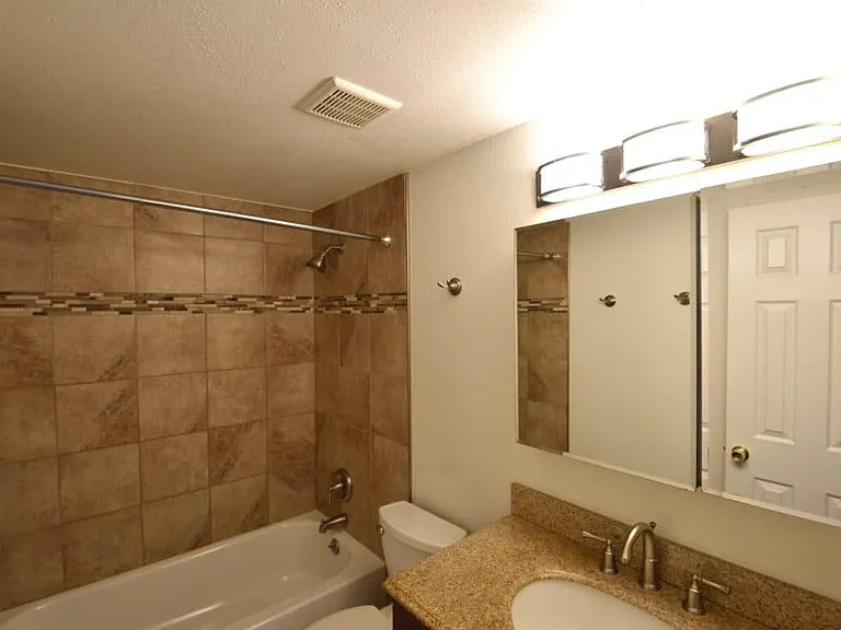 4440 Laguna Pl #309 — Photo 14