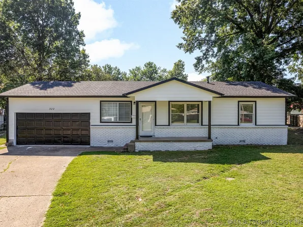 322 SE 12th St, Pryor, OK 74361