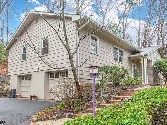 2nd image of 6 Van Duyne Rd