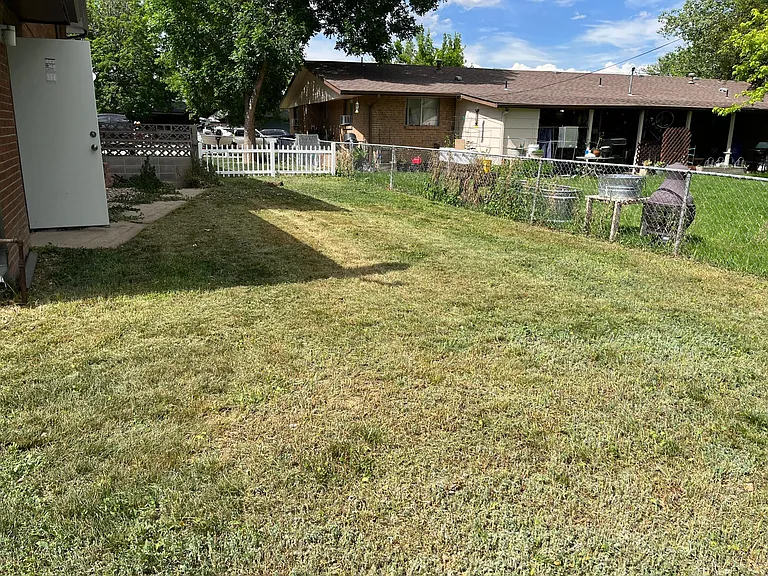 3520 Sheridan Ave — Photo 46