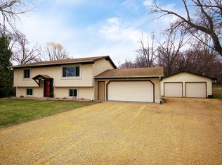 5076 Main Ave NE, Albertville, MN 55301