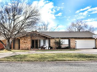 1109 Garland St, Plainview, TX 79072