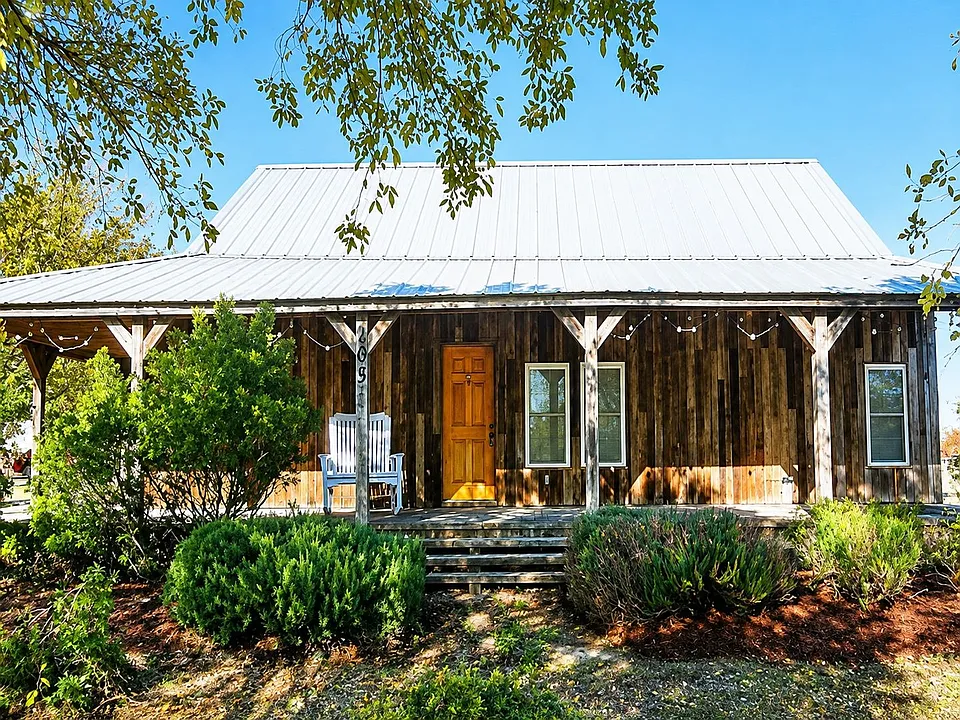 205 French Settlement Rd