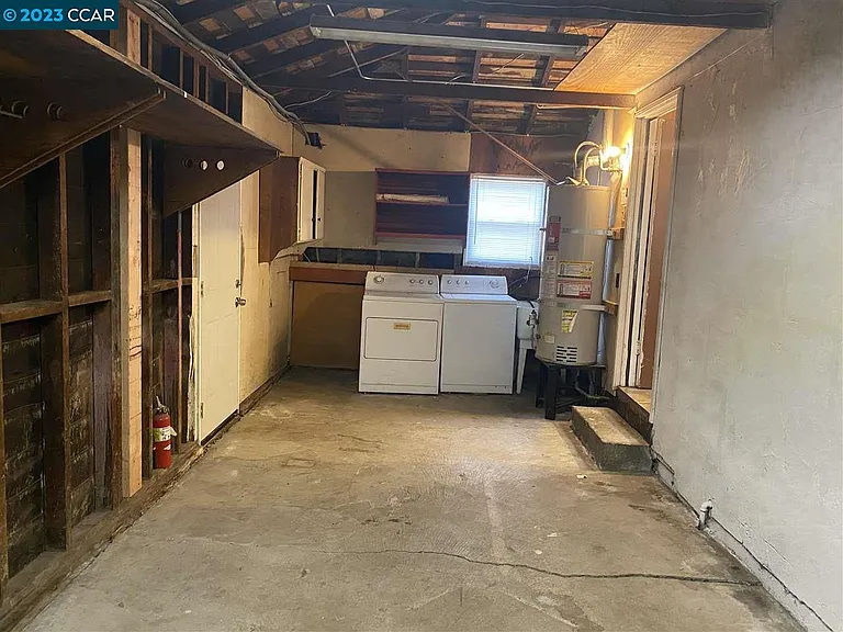 1414 San Carlos Ave — Photo 38