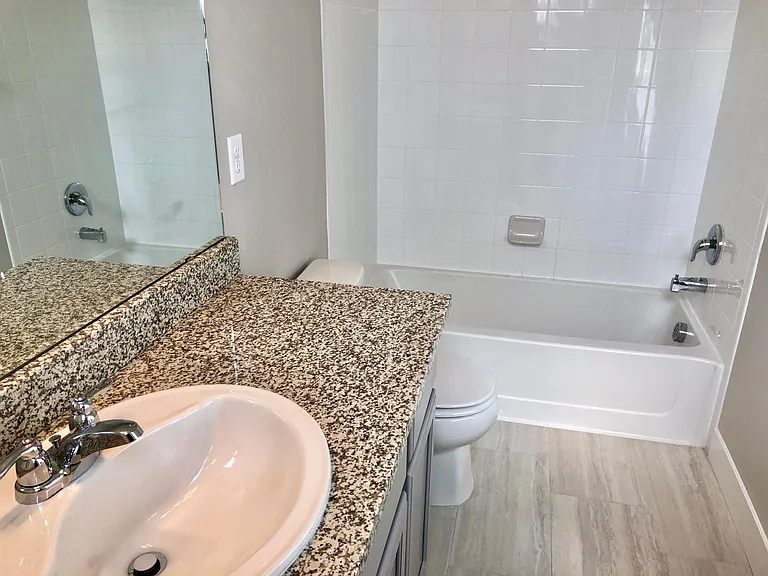 4180 E Warren Ave — Photo 23