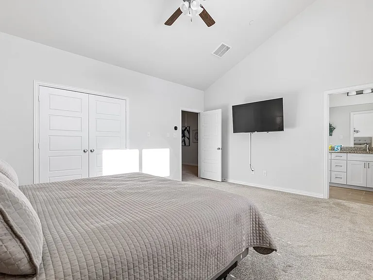 4307 Hebron St — Photo 8
