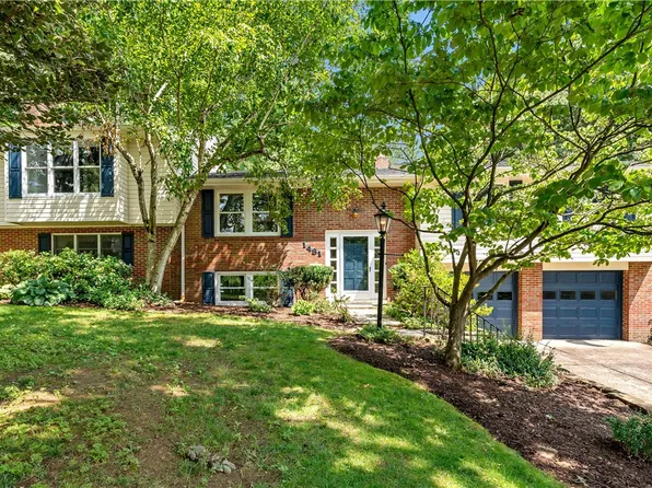 1481 Mayview Rd, Pittsburgh, PA 15241