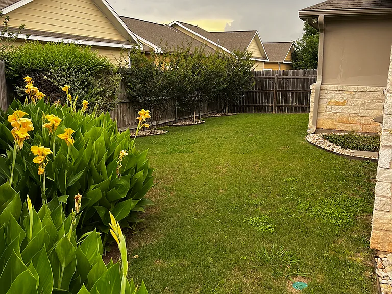4430 Huntley Dr — Photo 19