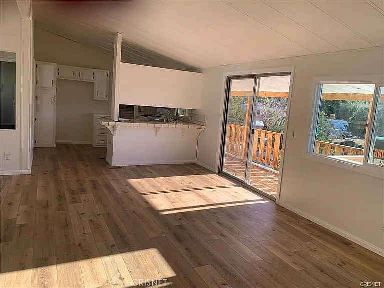 523 Piute St — Photo 46