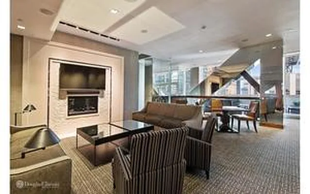 Rented by Douglas Elliman | media 16