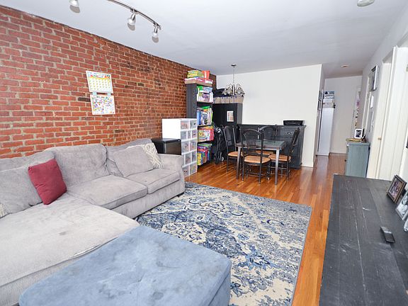 2nd image of 1729 2nd Ave APT 4C