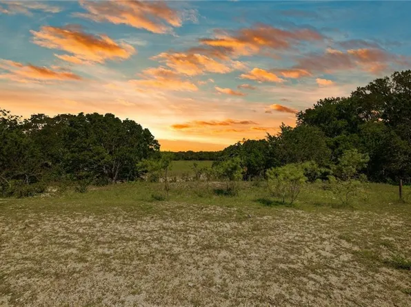 50 Cole Dr, Liberty Hill, TX 78642