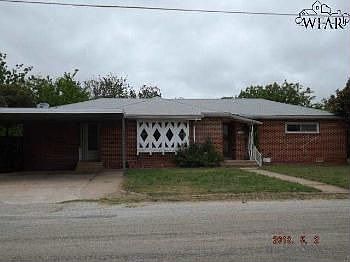 1st image of 316 E Crafton St