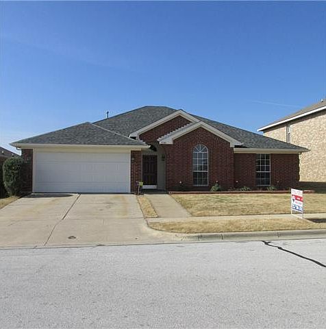 1st image of 7300 Fossil Hill Dr