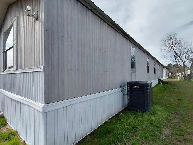 Sunset Ridge MHC — Photo 82