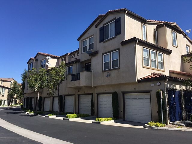 1st image of 1649 Paseo Aurora