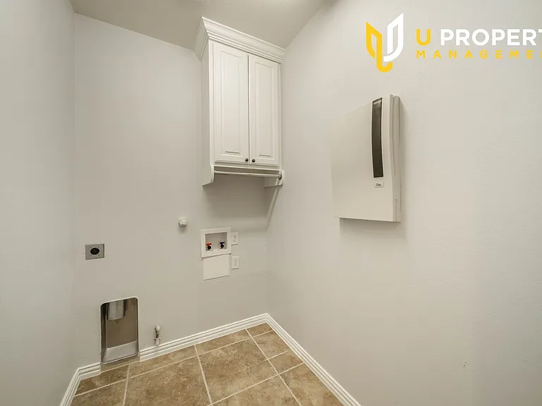 1810 Port Isabel Dr — Photo 20
