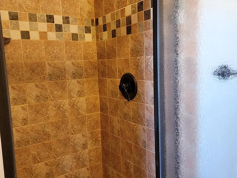 4959 Wood Brook Ct — Photo 20