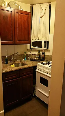 Rented by International Home Realty | media 21