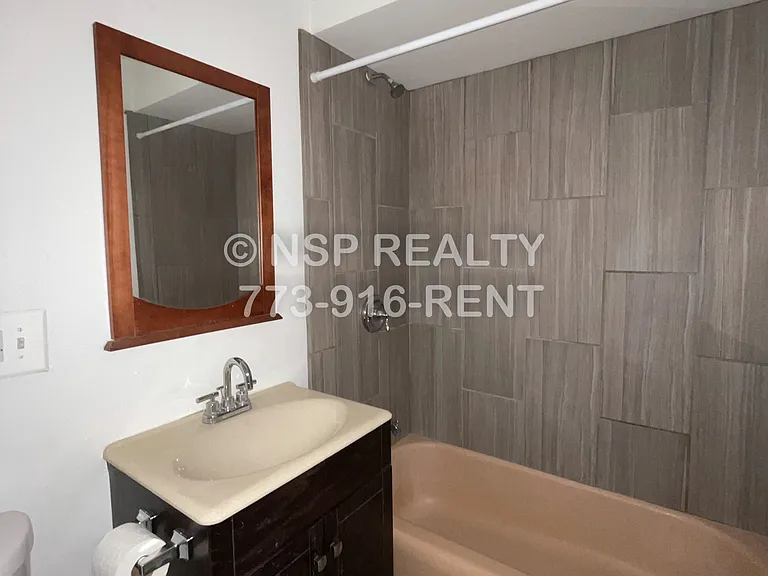 4920 Mulford St #3N — Photo 3