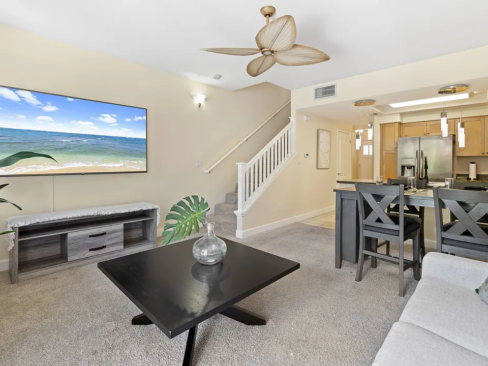 92-1528 Aliinui Dr #4