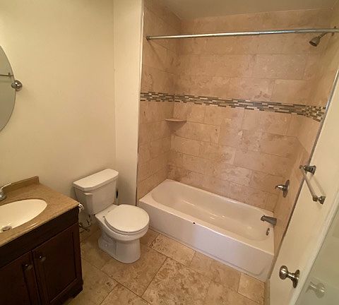 4th image of 1904 W Girard Ave APT 3R