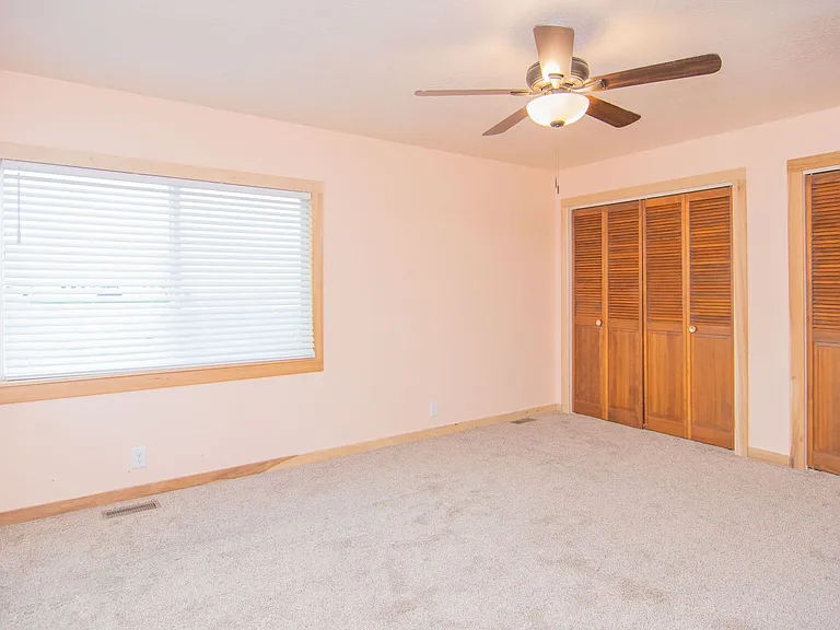 92 N 2300 W #2 — Photo 27