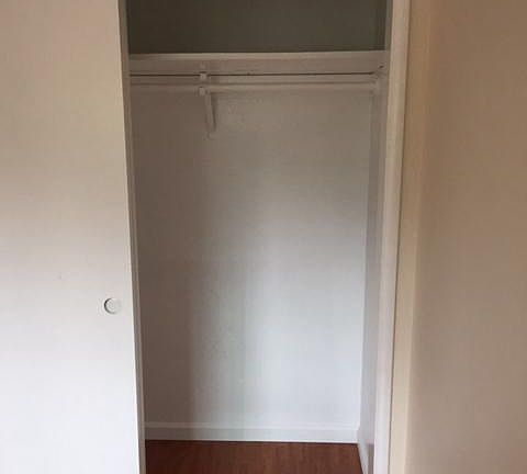 5th image of 564 Nordyke Dr APT 4
