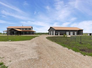 201 West Rd, Waxahachie, TX 75165