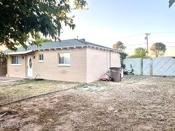 3rd image of 2454 E 14TH Street