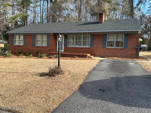 205 Hanover Street, Williamston, NC 27892
