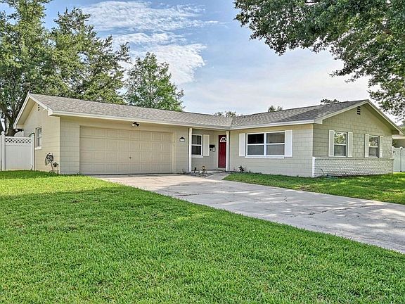 2nd image of 3339 Balsam Dr
