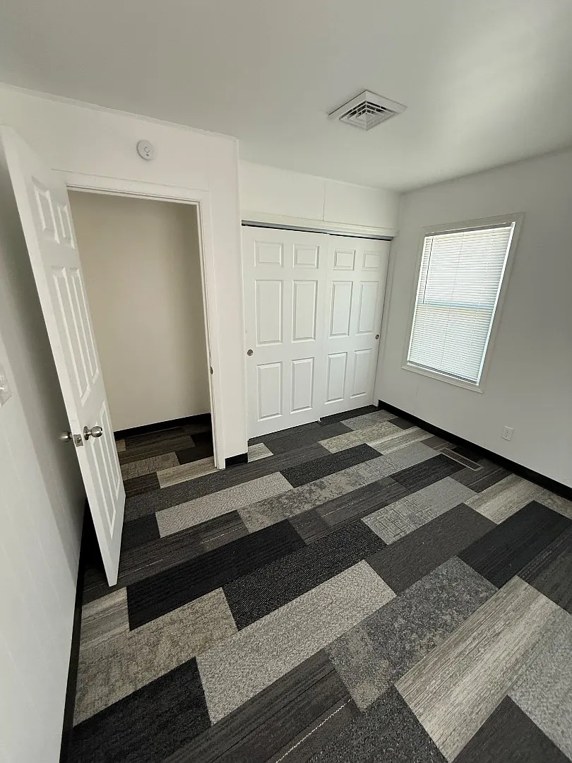 420 N Main St — Photo 3