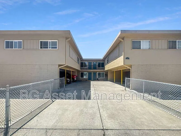 1610 Sanford Ave #3 — Photo 6