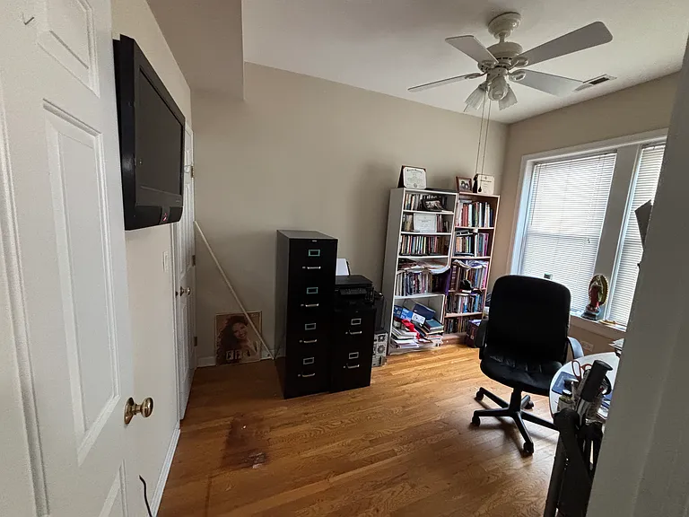 3021 W Cullom Ave #3 — Photo 17